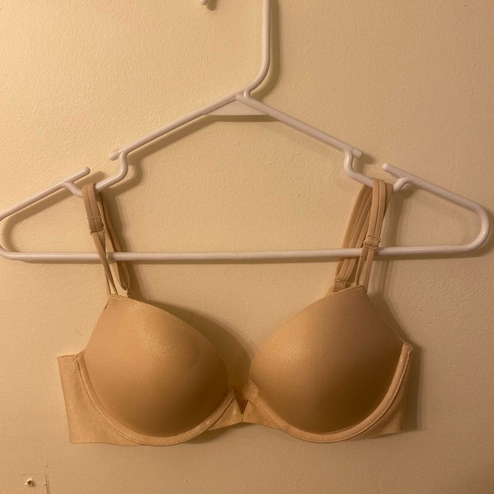 Victoria’s Secret bra